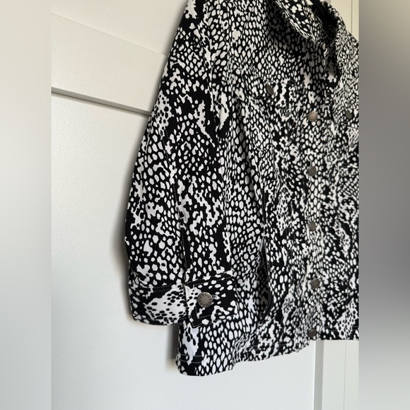 Christopher Banks Button Up Jacket - Picture 3 of 5